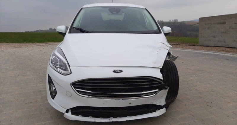 Ford Fiesta cena 17700 przebieg: 77000, rok produkcji 2018 z Ustrzyki Dolne małe 46